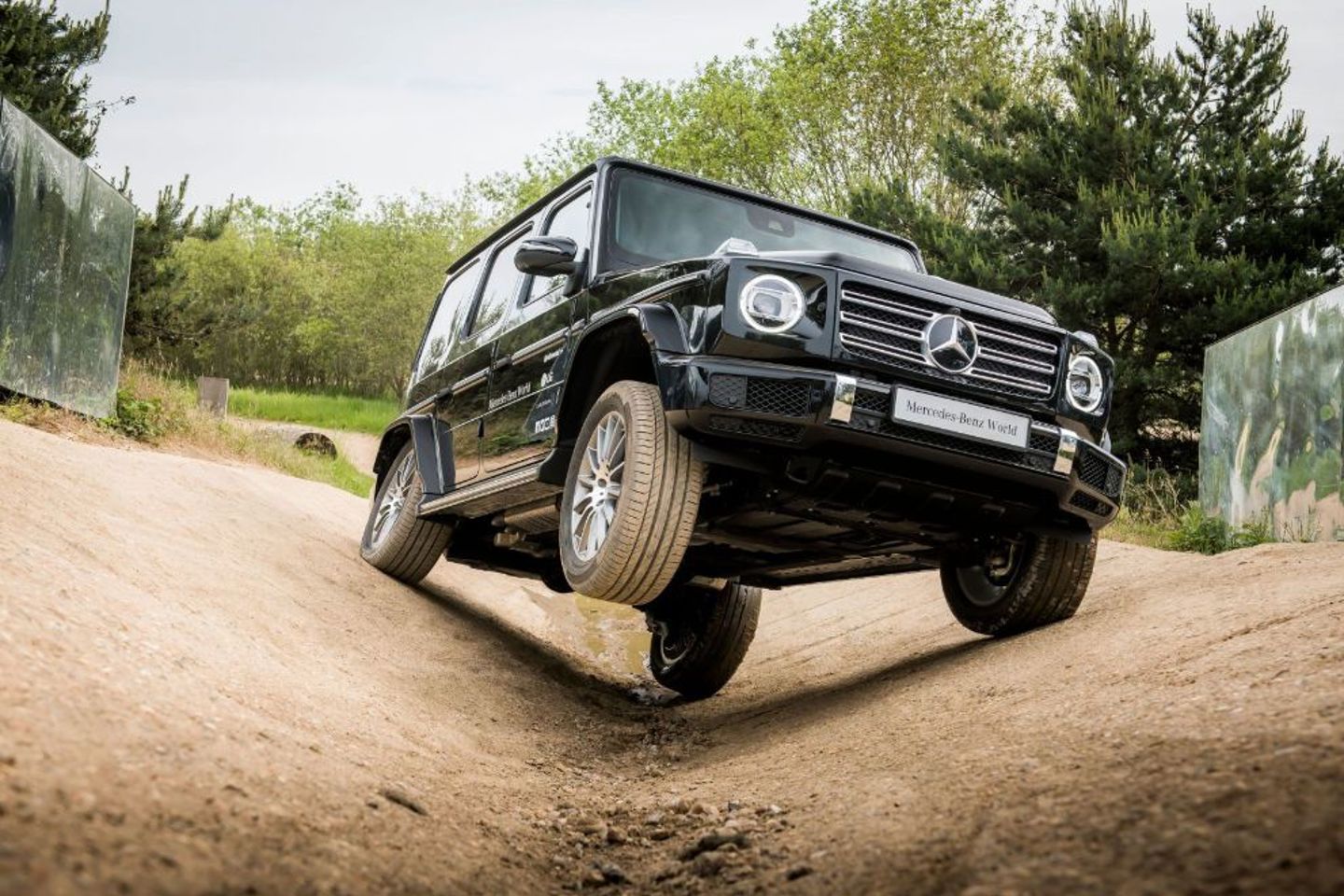 Benz R Class Off Road Driving Experiences – Mercedes-Benz World